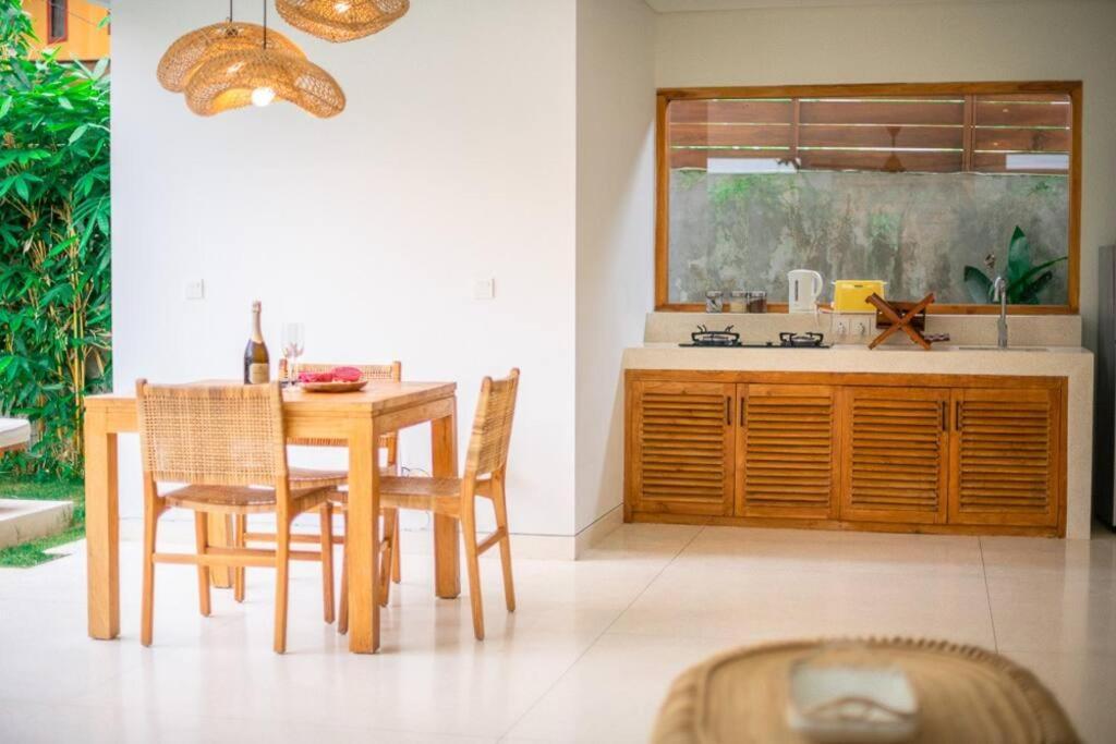 Marlaca Villas Lombok Kuta  Exterior photo