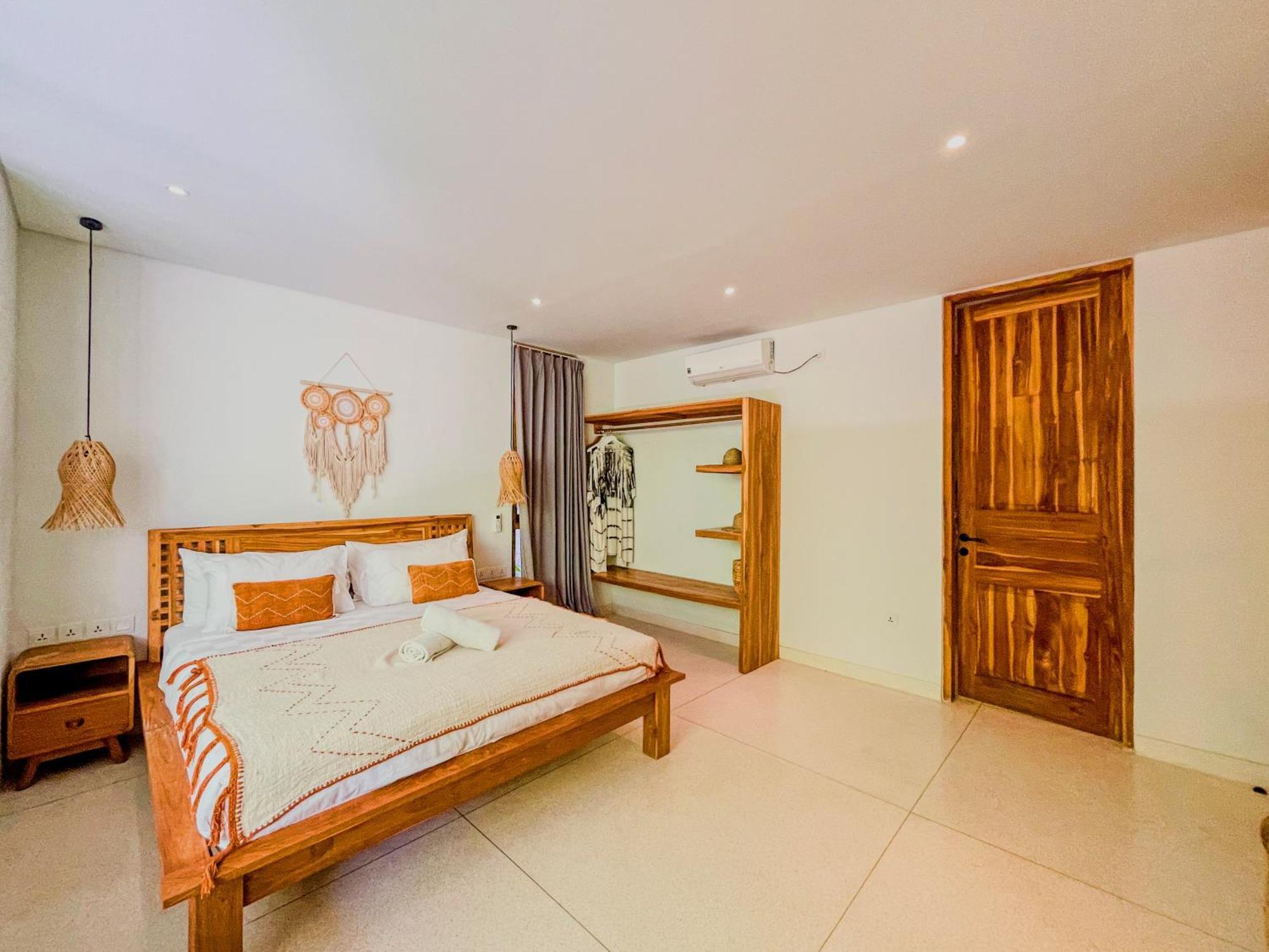 Marlaca Villas Lombok Kuta  Exterior photo